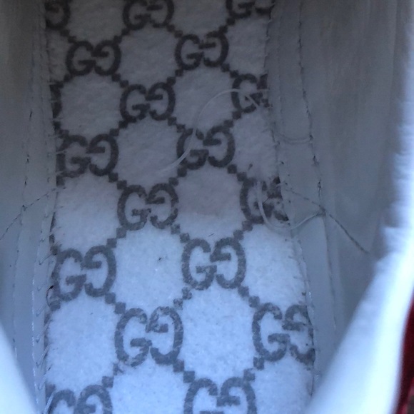 Meet your Posher, Rell - Picture 4 of 5